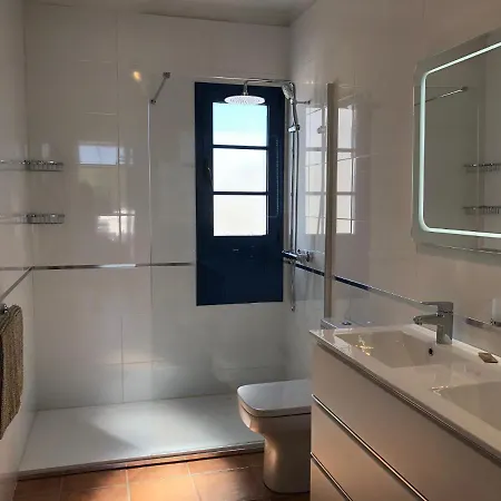 Locarno Puerto Calero